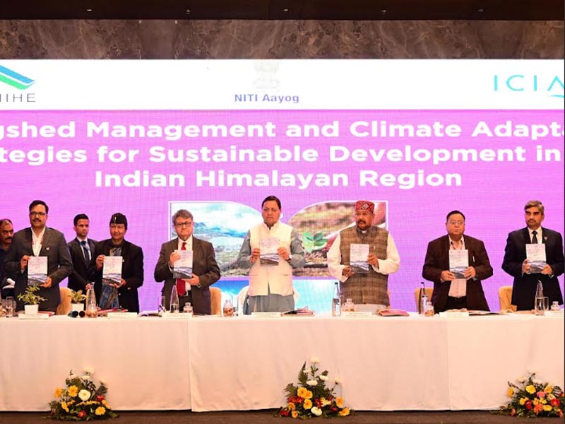 प्रो. अन्नपूर्णा नौटियाल द्वारा लिखित पुस्तक ‘भारतीय हिमालय क्षेत्र एक सतत भविष्य की ओर’ का विमोचन