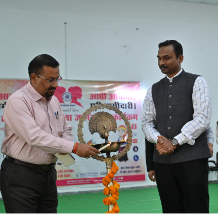 सशक्त महिला, सशक्त राष्ट्र” की थीम पर ऋषिकुल में आयोजित किया गया भव्य मतदाता जागरूकता कार्यक्रम