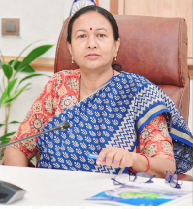 मुख्य सचिव श्रीमती राधा रतूड़ी ने वर्तमान सरकार के तीन वर्ष पूर्ण होने के अवसर पर कार्यक्रमों के आयोजन के सम्बन्ध में सभी जिलाधिकारियों को निर्देश जारी किये