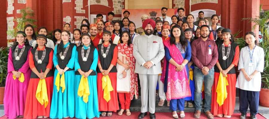 देहरादून: राजभवन में हिमाचल प्रदेश का स्थापना दिवस मनाया गया