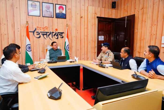 चारधाम यात्रा, राष्ट्रीय प्रतिष्ठानों की सुरक्षा बढ़ाई जाए- CM धामी