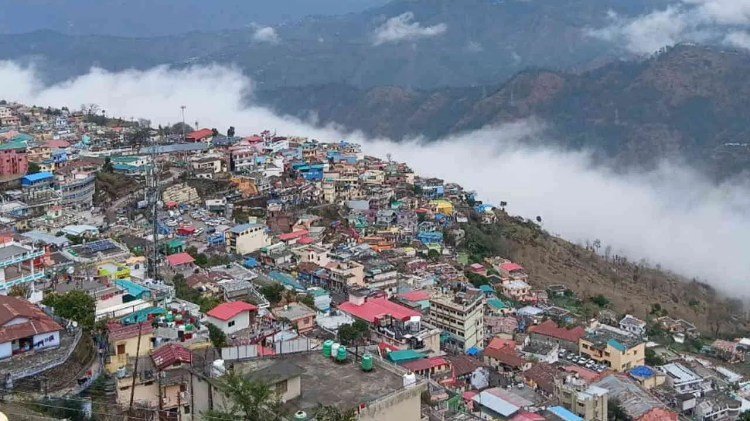 देहरादून समेत कई जिलों में तेज बारिश के आसार, मौसम विभाग ने जारी किया येलो अलर्ट