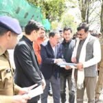 भवाली-रातिघाट बाईपास, श्री कैंचीधाम मंदिर में निर्माण कार्यों का स्थलीय निरीक्षण किया मुख्य सचिव ने