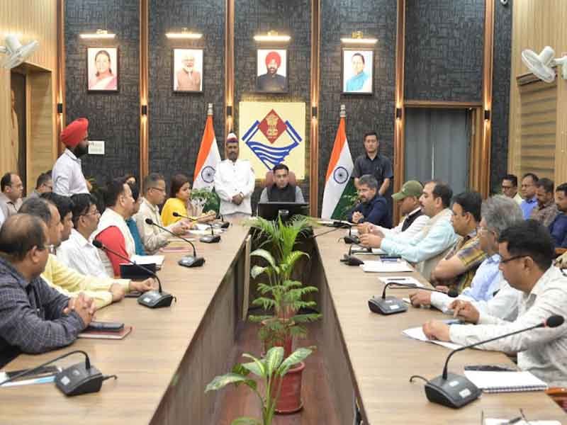 प्रधानमंत्री के आगमन की तैयारियां जोरों पर, जिला प्रशासन ने आशारोडी से गढ़ीकैंट तक 13 जोन में बांटा रूट