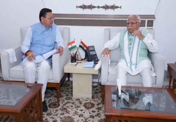 मुख्यमंत्री ने केंद्रीय ऊर्जा एवं आवास मंत्री से भेंट कर राज्य से संबंधित विभिन्न विषयों पर की चर्चा