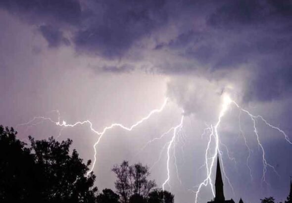 पांच जनपदों के लिए कल ऑरेंज अलर्ट, गरज-चमक के साथ आकाशीय बिजली गिरने की संभावना