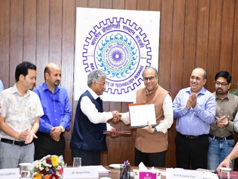 आईआईटी रुड़की और उत्तराखंड स्पेस एप्लीकेशन सेंटर के बीच हुआ एमओयू, अंतरिक्ष विज्ञान एवं जियोस्पेशियल तकनीक में सहयोग को बढ़ावा