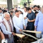 हरिद्वार: पूर्व मुख्यमंत्री मेजर जनरल भुवन चंद्र खंडूड़ी (से.नि) की अंतिम यात्रा में उमड़ा जनसैलाब
