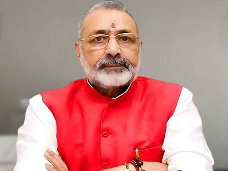 स्मार्ट, संवहनीय, बेजोड़: टेक्निकल टेक्सटाइल इस तरह बुन रहे हैं फुटवियर में भारत का भविष्य