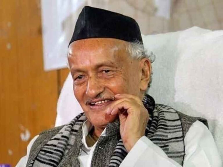 उत्तराखंड के पूर्व मुख्यमंत्री भगत सिंह कोश्यारी को 25 मई को राष्ट्रपति द्रौपदी मुर्मु करेंगी पद्मभूषण से सम्मानित