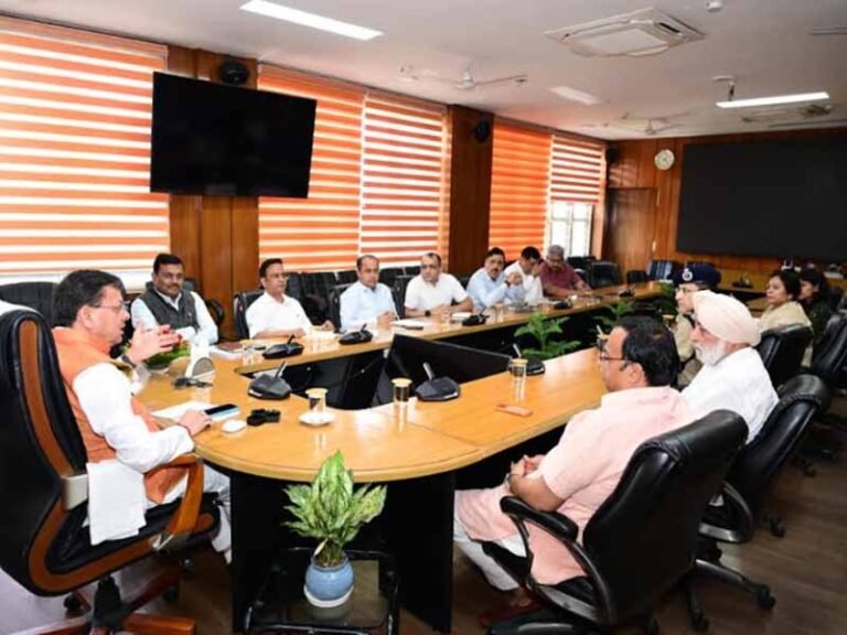 चारधाम एवं हेमकुंट साहिब यात्रा में श्रद्धालुओं की सुविधा सर्वोच्च प्राथमिकता, अफवाहों से बचें: मुख्यमंत्री पुष्कर सिंह धामी