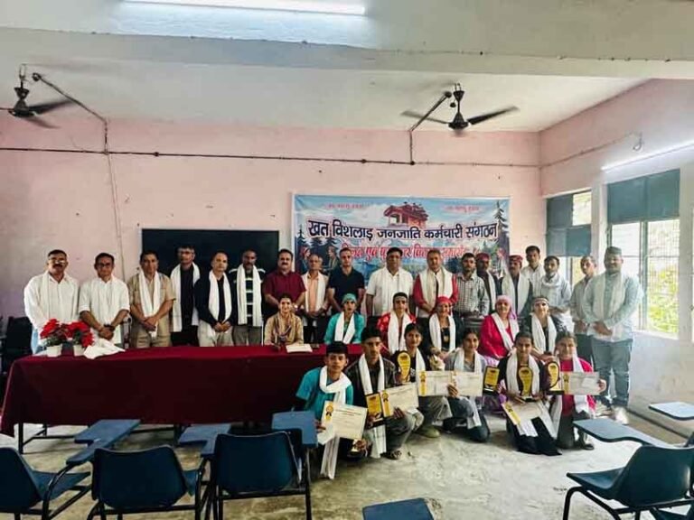 खत विशलाड़ जनजाति कर्मचारी संगठन का पहला सम्मेलन आयोजित