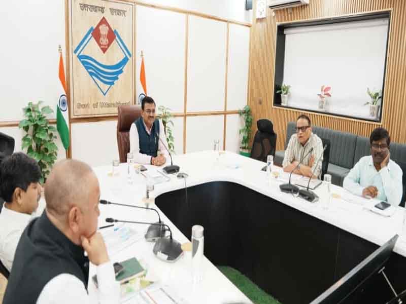 टिहरी लेक ग्लोबल डेस्टिनेशन को लेकर हुई हाई पॉवर कमेटी की बैठक