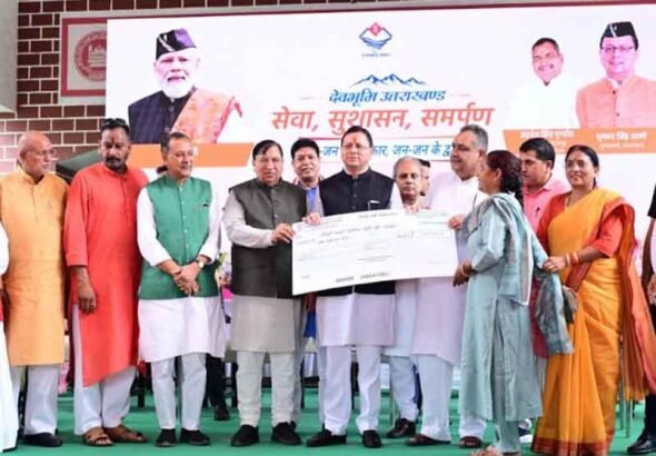 सरकार स्वयं जनता के द्वार पहुंचकर कर रही समस्याओं का समाधान-मुख्यमंत्री धामी