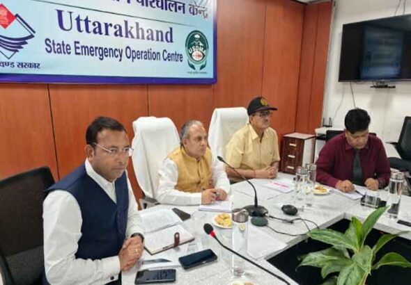 उत्तराखण्ड के पर्वतीय क्षेत्रों में ग्लेशियर झीलों की निगरानी के लिए अत्याधुनिक सिस्टम होंगे स्थापित