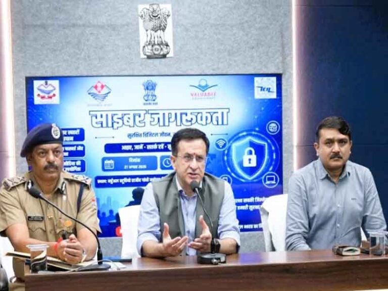 डीजीपी उत्तराखंड ने 1100 से अधिक स्कूलों के लगभग 1.75 लाख छात्रों से किया सीधा संवाद, साइबर सुरक्षा, सोशल मीडिया और AI के सुरक्षित उपयोग के दिए टिप्स