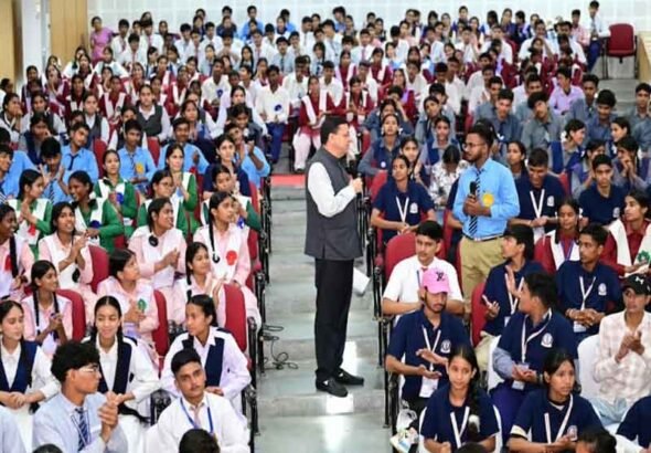 18 सितंबर को, 140 चयनित विद्यार्थियों से सीधे रूबरू होंगे सीएम धामी, सुनेंगे विकसित उत्तराखण्ड का विजन
