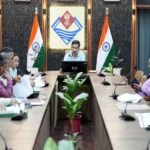 जल जीवन मिशन की लंबित योजनाओं को सर्वाेच्च प्राथमिकता से पूरा करें- डीएम