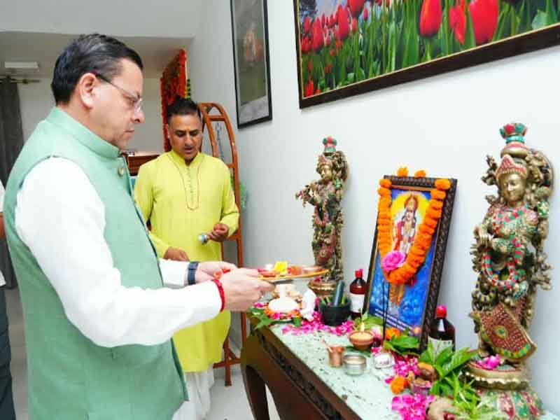 आयुर्वेद हमारी प्राचीन ज्ञान परंपरा और समृद्ध विरासत का महत्वपूर्ण अंग है-मुख्यमंत्री पुष्कर