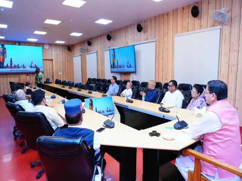 प्रधानमंत्री का ‘मन की बात’ कार्यक्रम देशवासियों को राष्ट्र निर्माण में सक्रिय भागीदारी के लिए करता है प्रेरित -मुख्यमंत्री