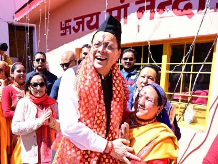 देवभूमि की लोक संस्कृति हमारी पहचान, नई पीढ़ी को जड़ों से जोड़ना हम सभी की सामूहिक जिम्मेदारीः मुख्यमंत्री