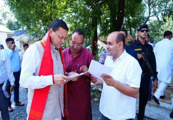 सीएम हेल्पलाइन-1905 और ‘जन-जन की सरकार, जन-जन के द्वार’ के माध्यम से जनसमस्याओं के समाधान को बनाया जा रहा अधिक प्रभावी