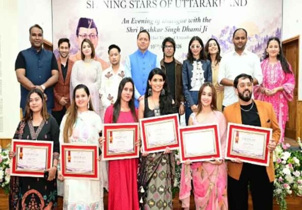 शाइनिंग स्टार्स ऑफ उत्तराखंड-2026’ में युवाओं के बीच आत्मीयता से घुले-मिले मुख्यमंत्री, क्रिएटर्स के सवालों का बेबाकी और सहजता से दिया जवाब