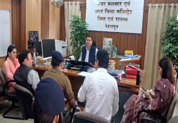 पल्टन बाजार में सुबह 11 से शाम 7 बजे तक वाहनों का प्रवेश प्रतिबंधित, अतिक्रमण पर एक्शन