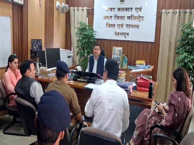 पल्टन बाजार में सुबह 11 से शाम 7 बजे तक वाहनों का प्रवेश प्रतिबंधित, अतिक्रमण पर एक्शन
